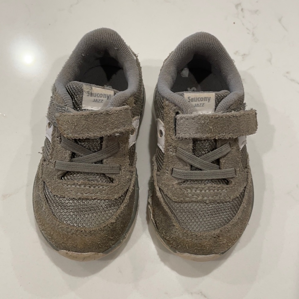 Saucony toddler tennis shoes 5